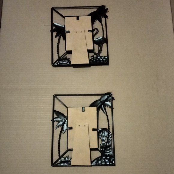 2 BEACHCOMBERS COASTAL LIFE Metal Frames DECOR WITH Tropical Flamingo Palm Trees - Picture 11 of 14